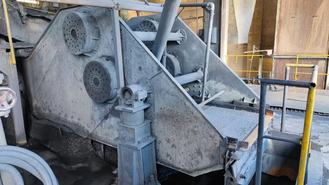 [Customer Return Visit] A Linear Vibrating Screen that has been Working for 34 Years Company news 第4张
