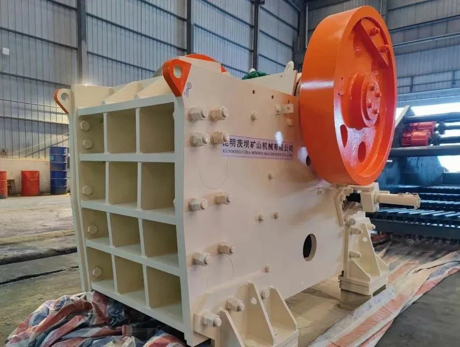 Acceptance of 1500t/h Crushing and Ore Washing Equipment by African Customers Company news 第11张